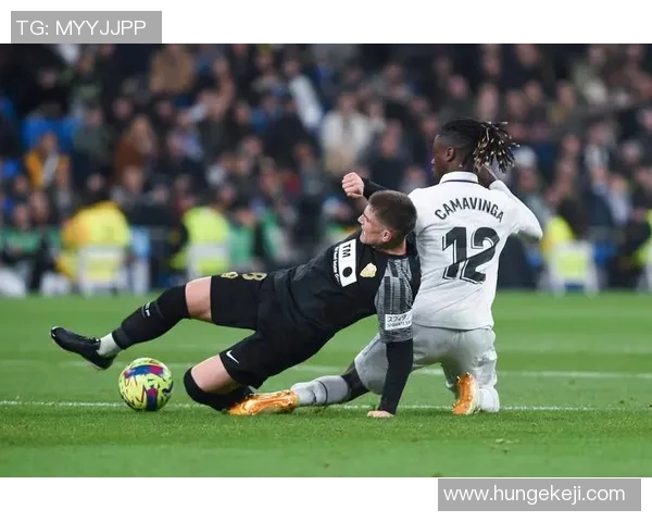 皇马VS埃尔切西甲前瞻：库尔图瓦状态回升，皇家马德里攻防关键解析